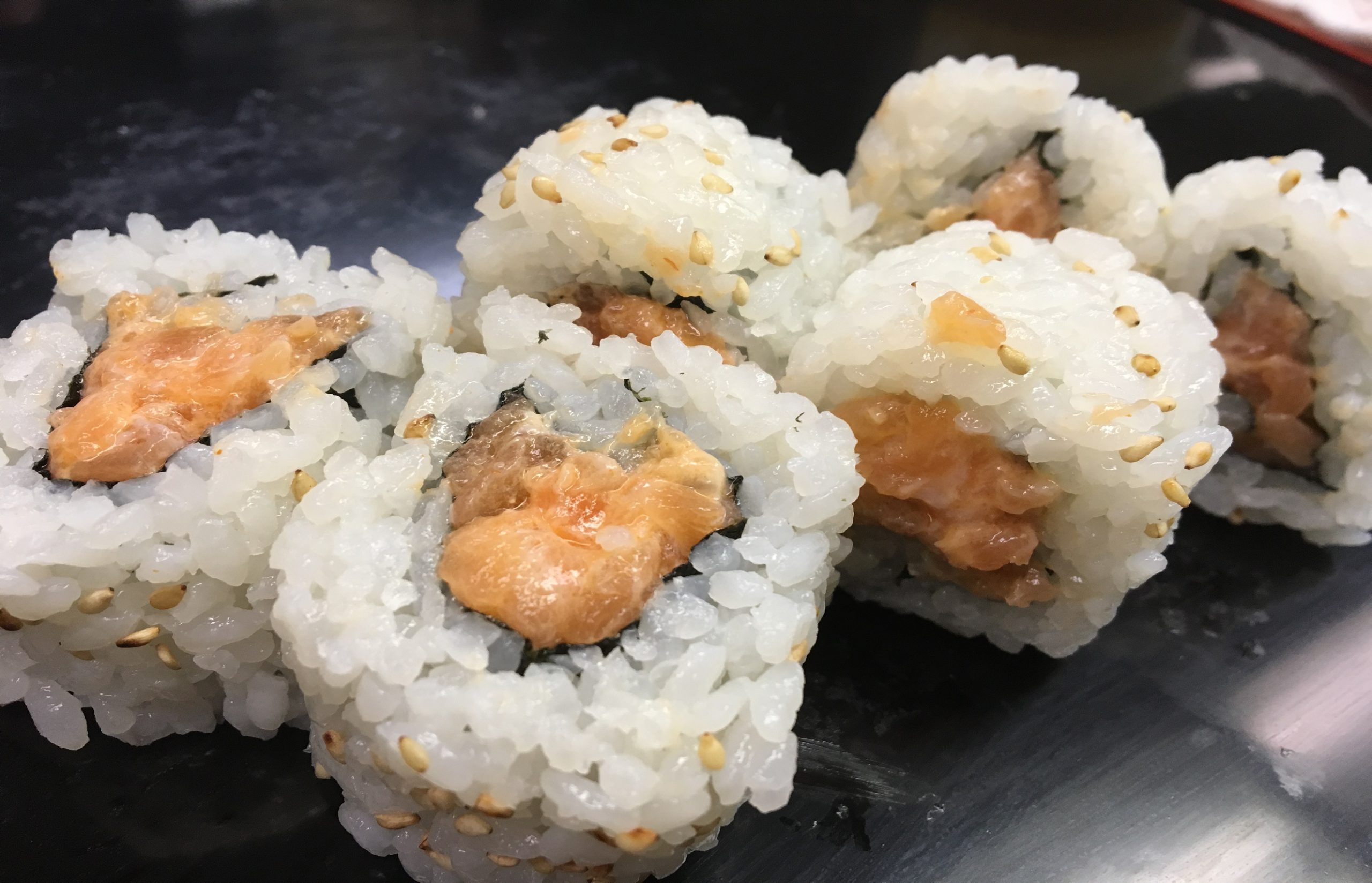 Spicy Salmon Roll